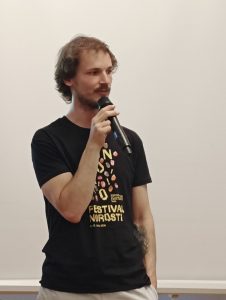 Festival norosti 2026: Anže Trček, Center za zagovorništvo